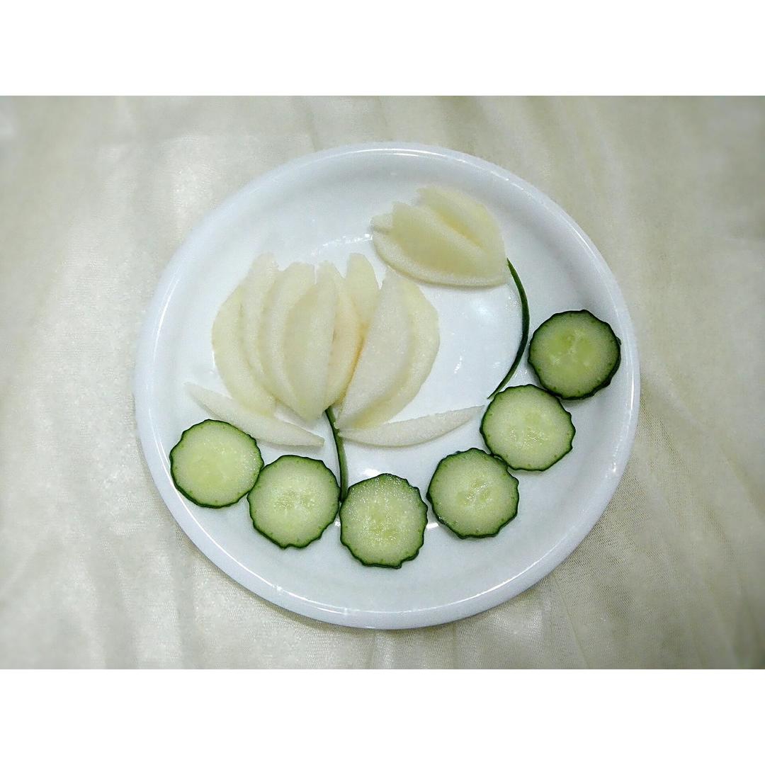 花.玩儿摆盘玩上瘾,停不下来了!梨果盘造型.