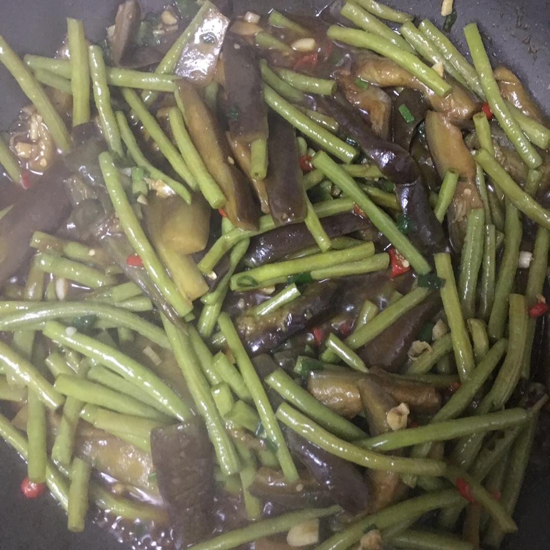 长豆角烧茄子
