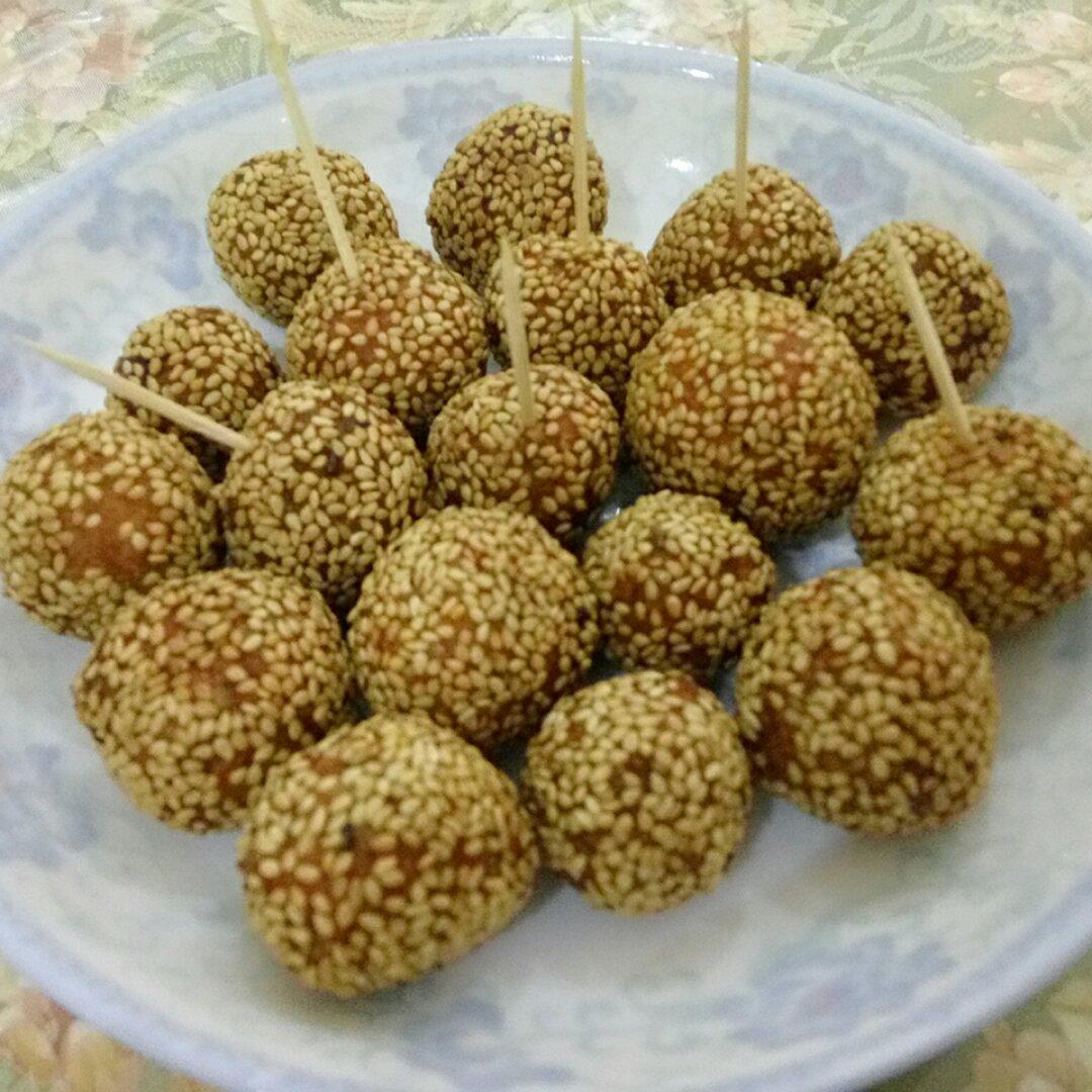 黄金球之一（南瓜芝麻球）