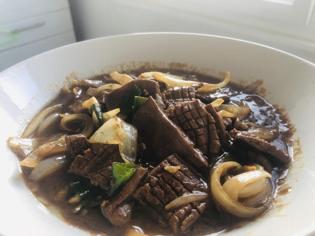 厨师长教你：“溜炒腰花”的正宗做法，非常下饭