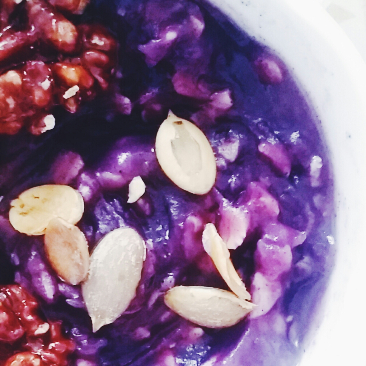 迷恋于美食，钟情于健身