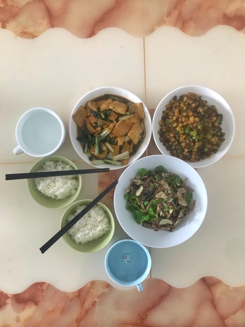【多汁麻辣牛肉末烧土豆】-15分钟搞定的下饭菜