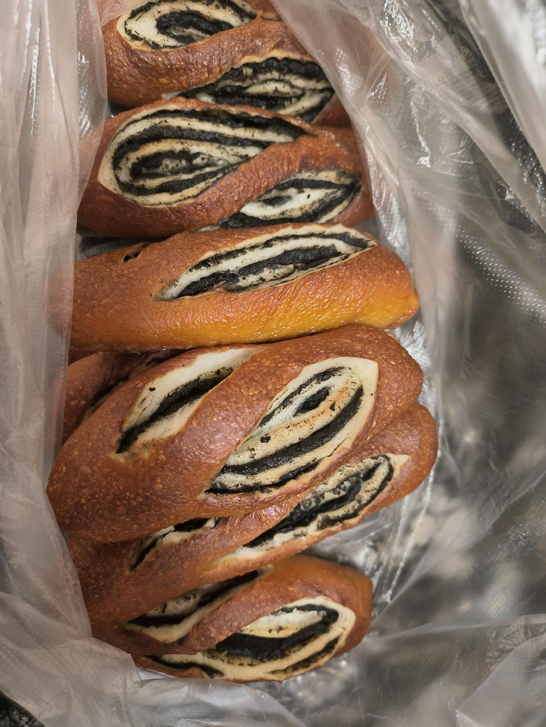 原味（抹茶）2款奶酥馅德式碱水面包｜一次搞定两种口味｜高颜值｜快手｜免手套膜｜免发酵