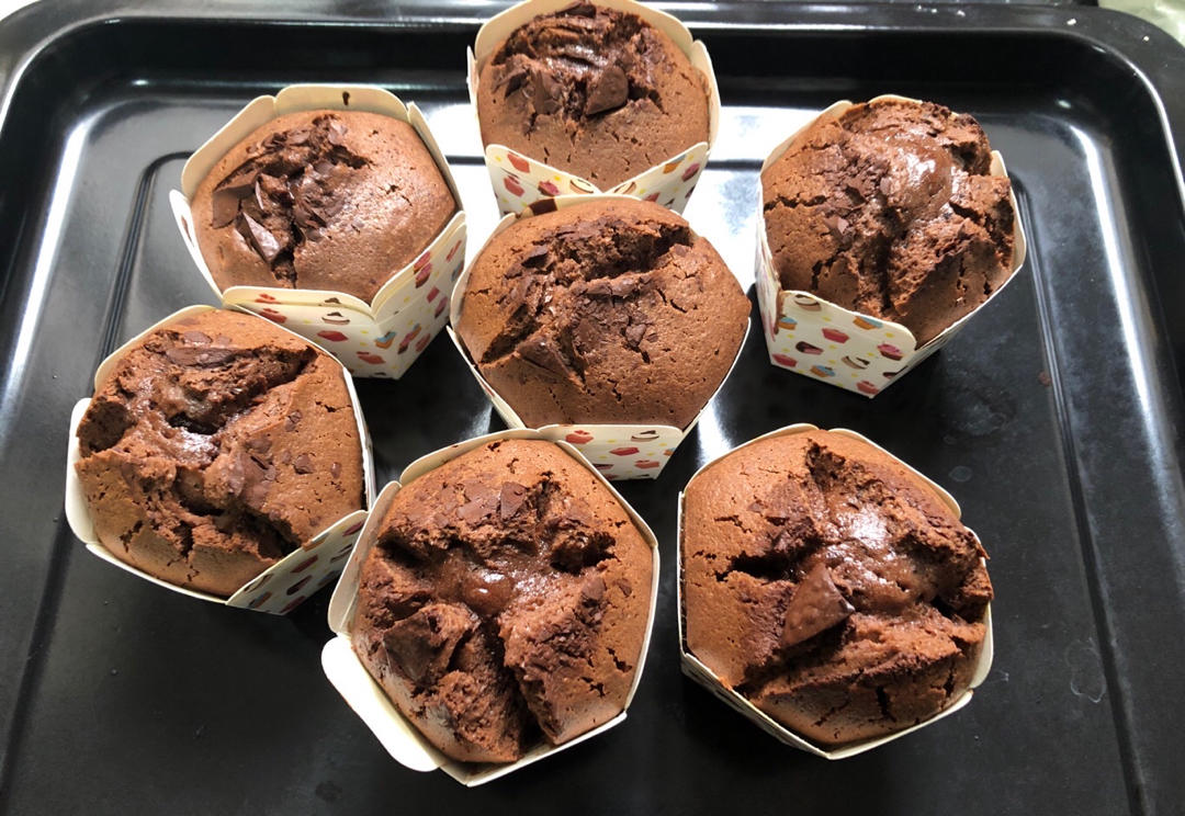 莫尼卡美食厨房：爆浆巧克力蛋糕