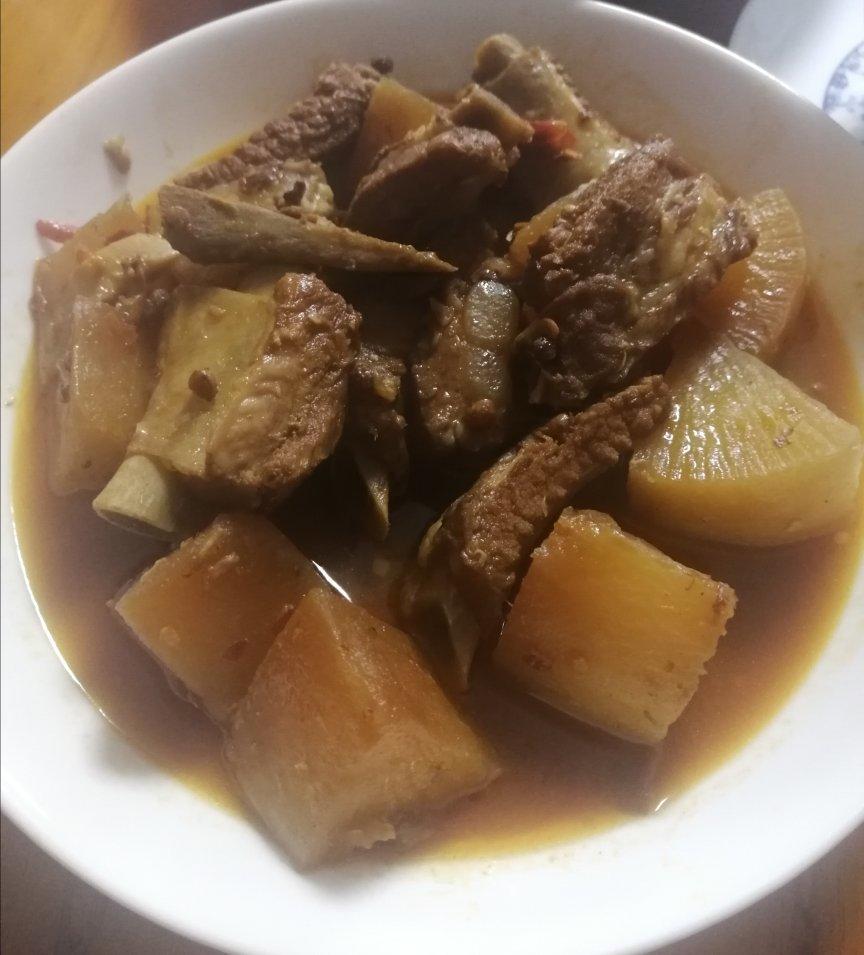萝卜烧排骨