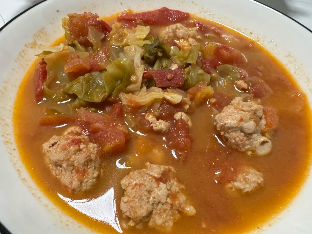 家传浓汤西红柿🍅猪肉丸子汤