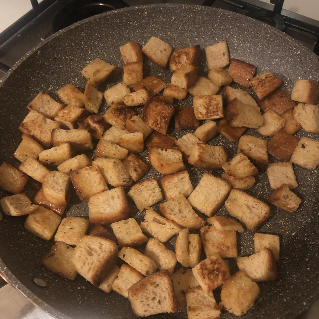 焦糖吐司丁，酥脆香甜煲剧小零食