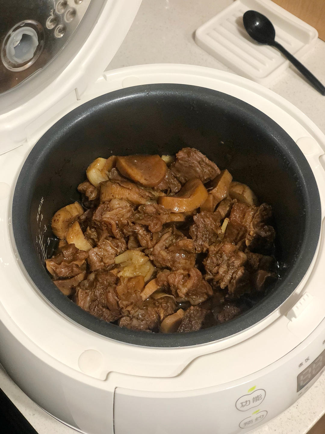 电饭煲焗牛腩（懒人版）