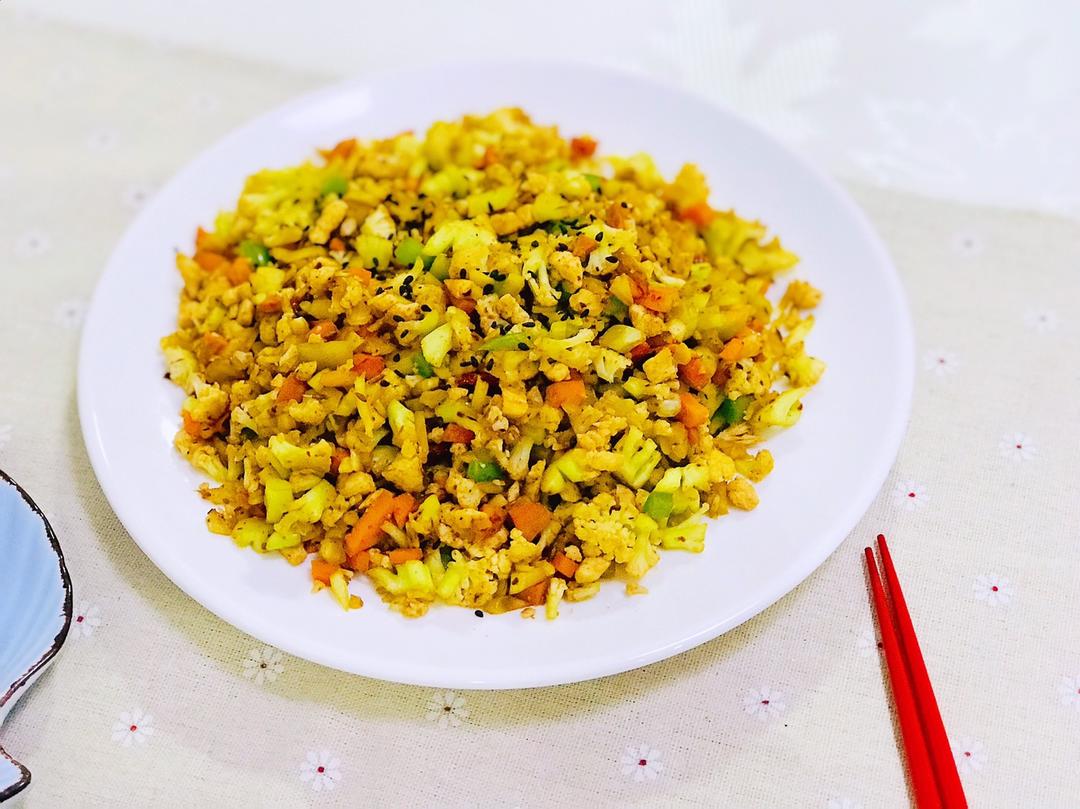 孜然鸡胸菜花饭（约200大卡）的做法