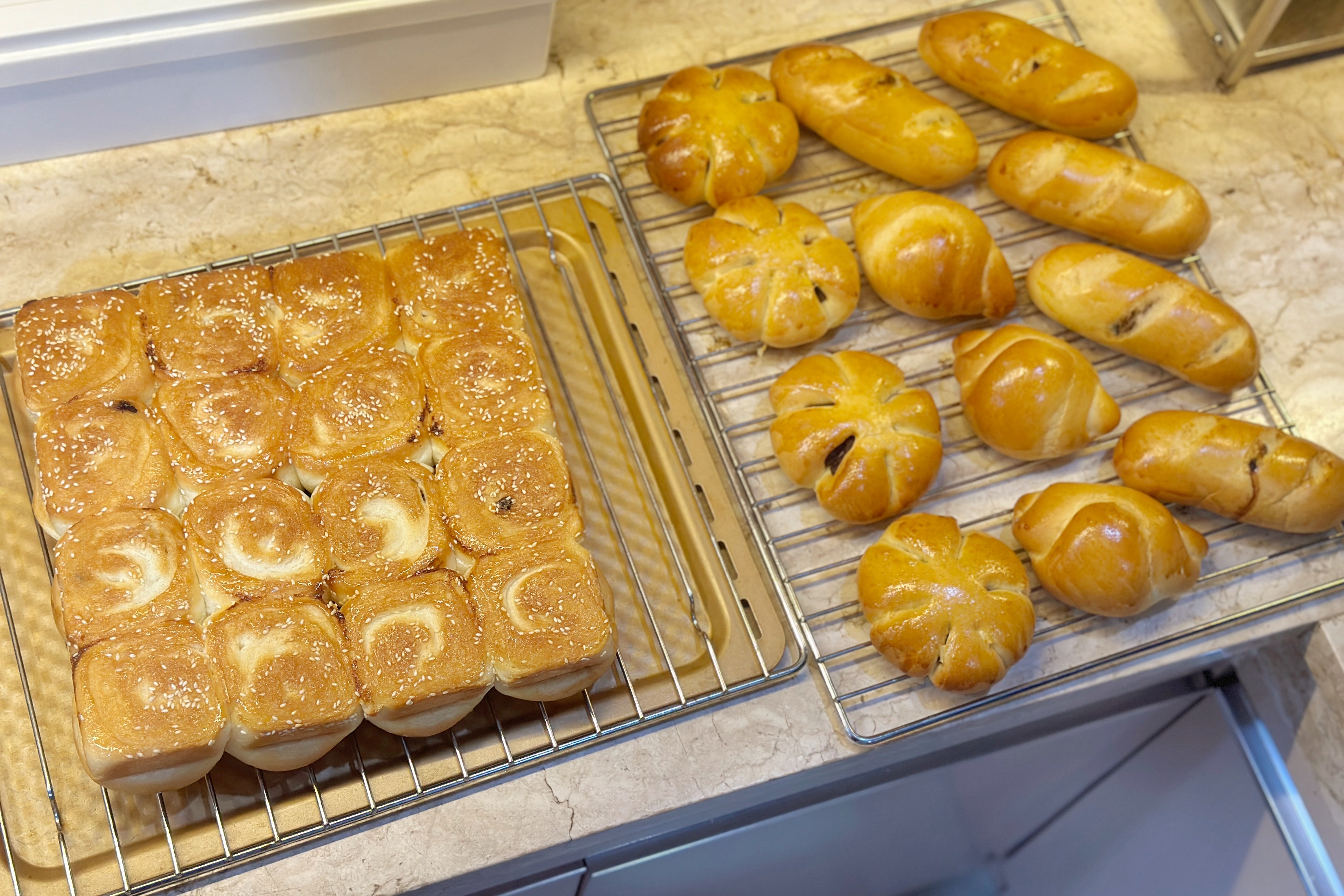 一次发酵-松软拉丝椰蓉排包-椰蓉金砖-椰蓉面包