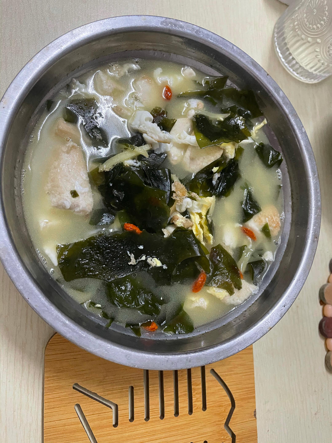 孩子增高汤 | 虾仁豆腐裙带菜汤