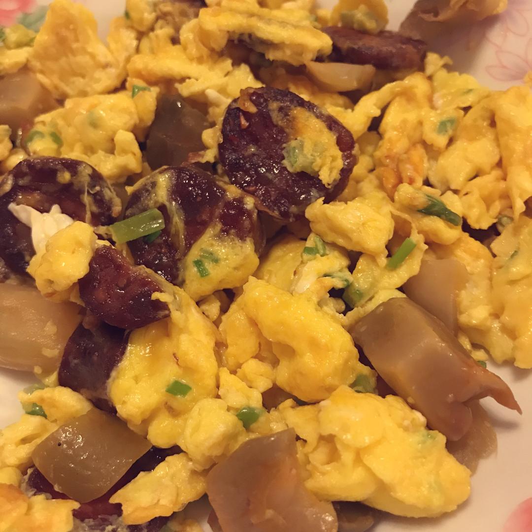 榨菜炒鸡蛋
