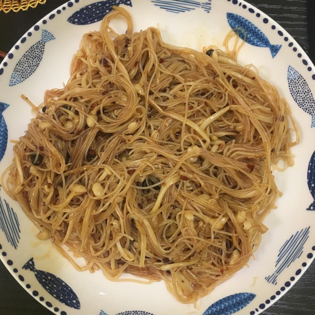 金针菇拌粉丝