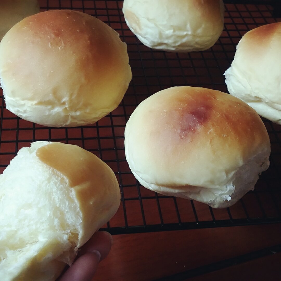 柔软的汉堡胚