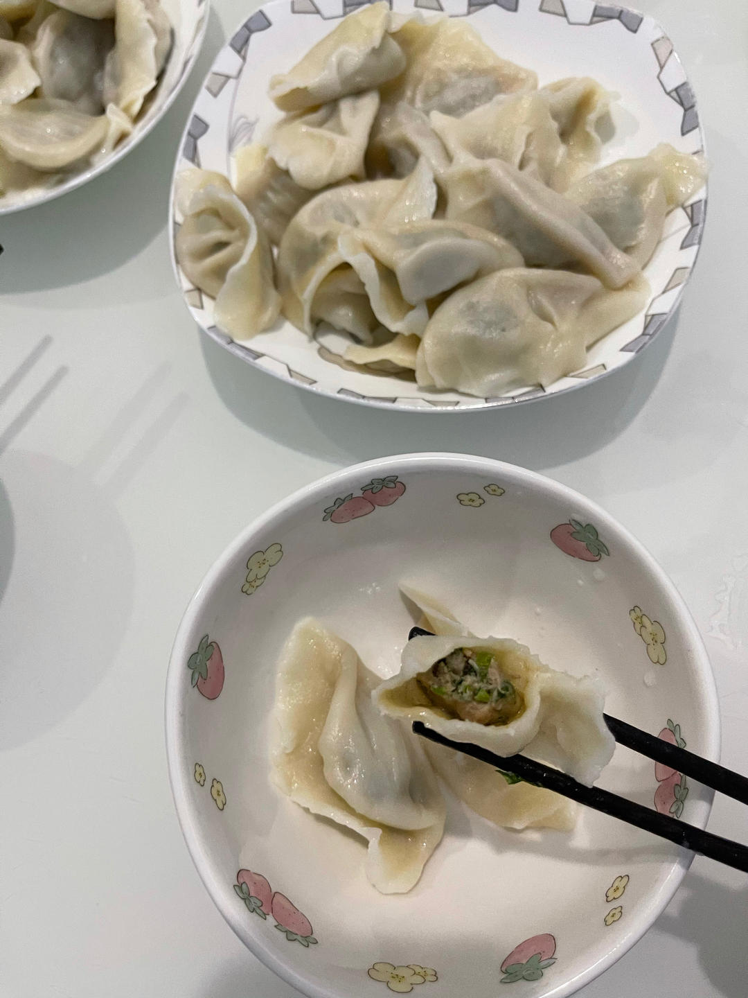 豌豆尖肉馅饺子