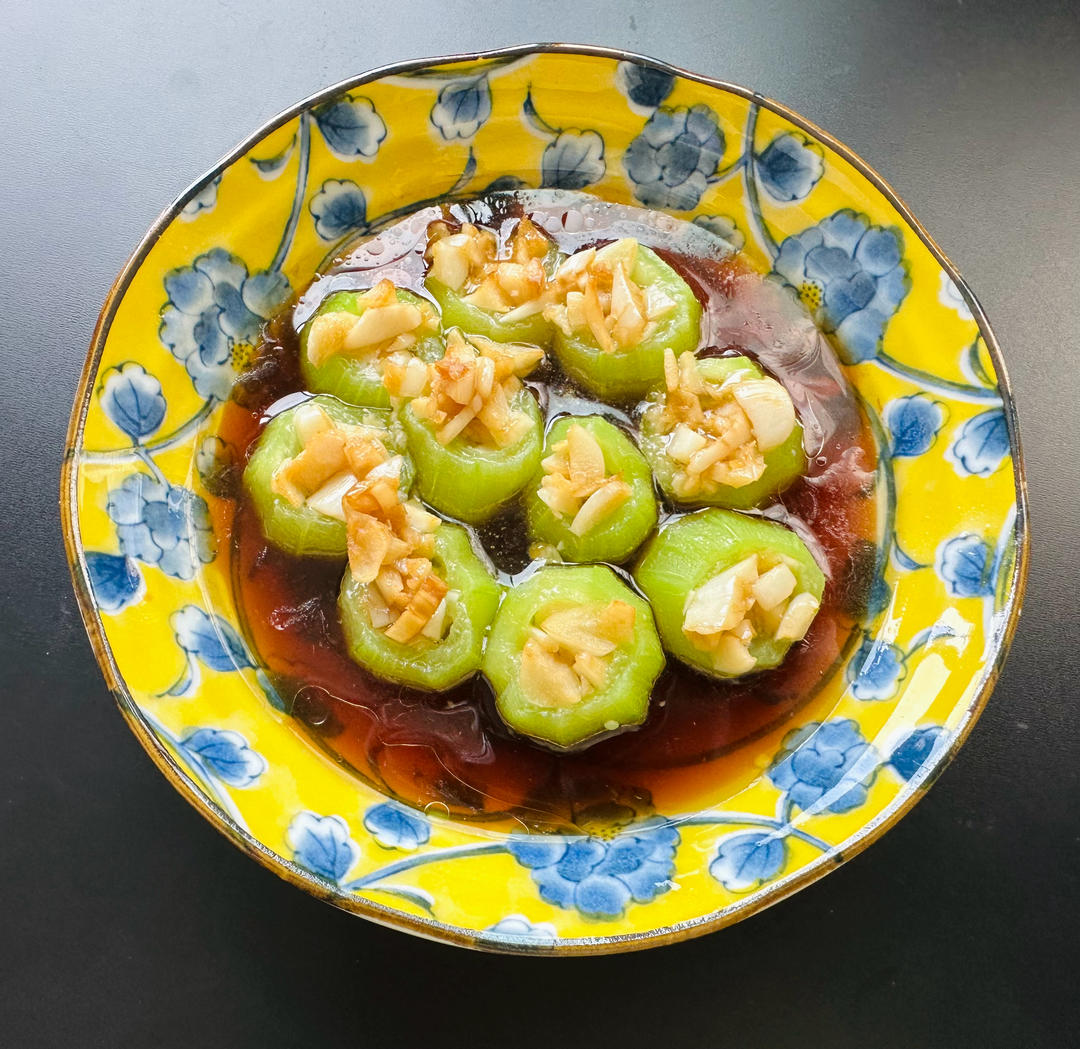 蒜蓉蒸丝瓜