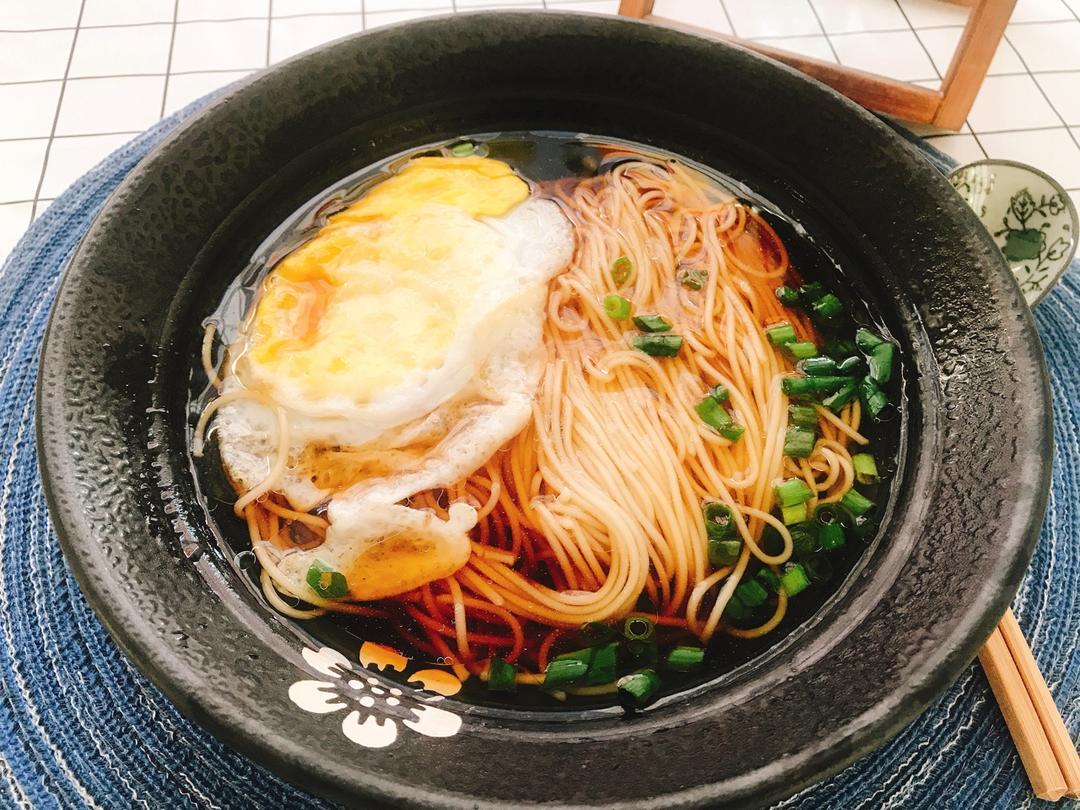 最美不过那碗阳春面