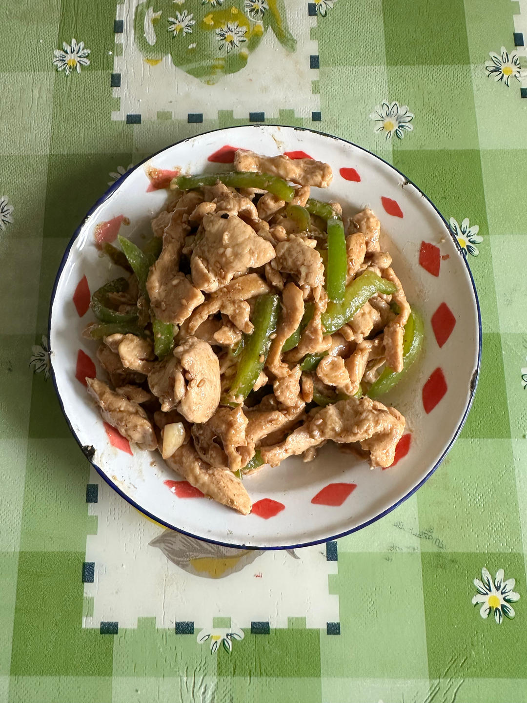 巨好吃的青椒炒鸡胸肉丝，超下饭