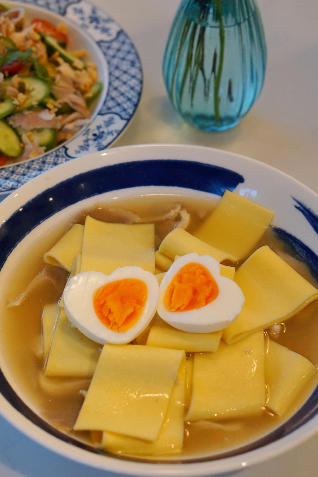 鸡汤铺盖面