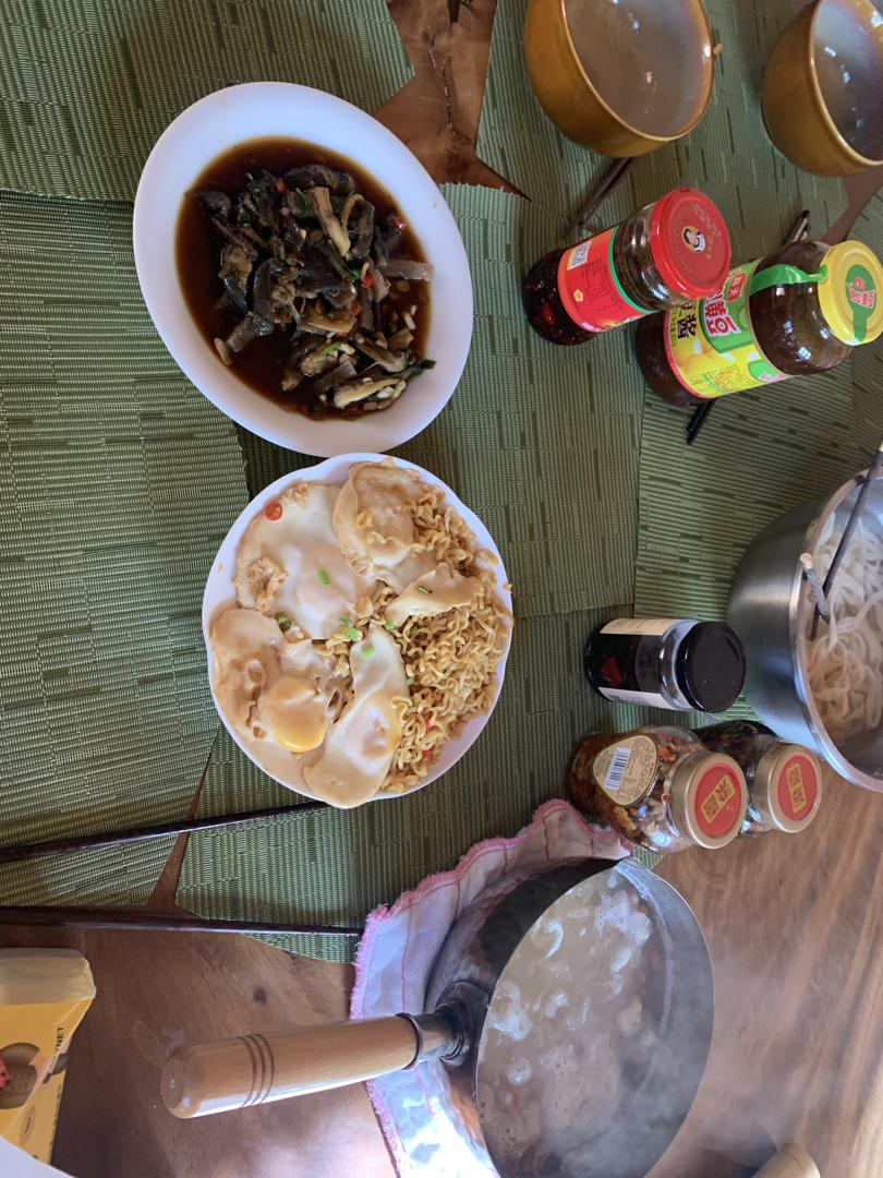 香到舔盘子🉐️荷包蛋焖面🍜超满足❗️