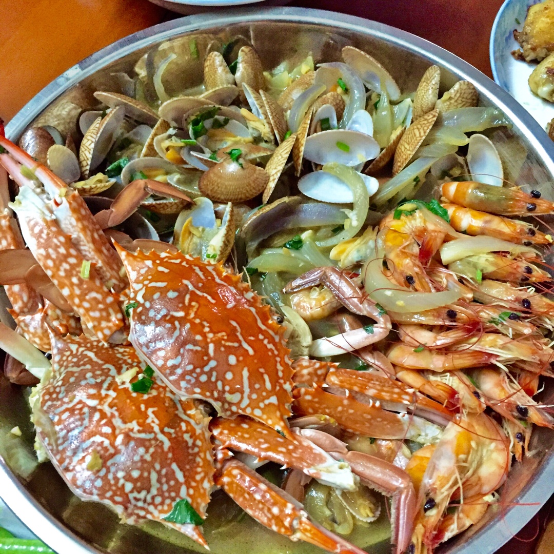 生焗海鲜大杂烩
