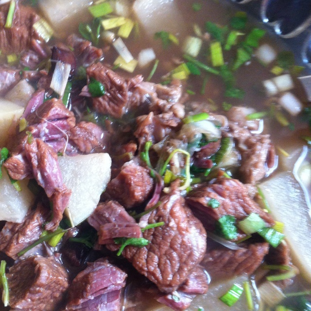 牛肉炖萝卜