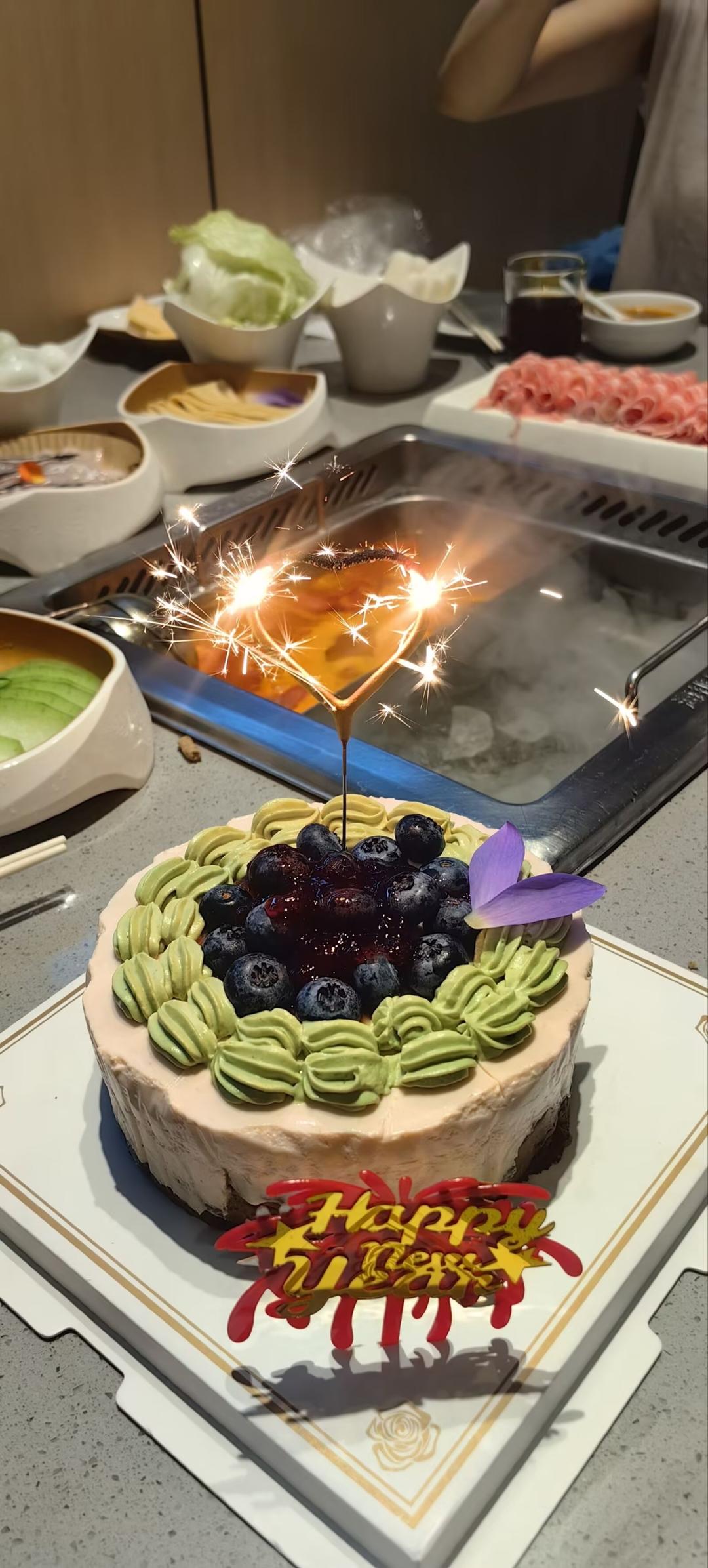 树莓开心果巴斯克🍰/芝士蛋糕