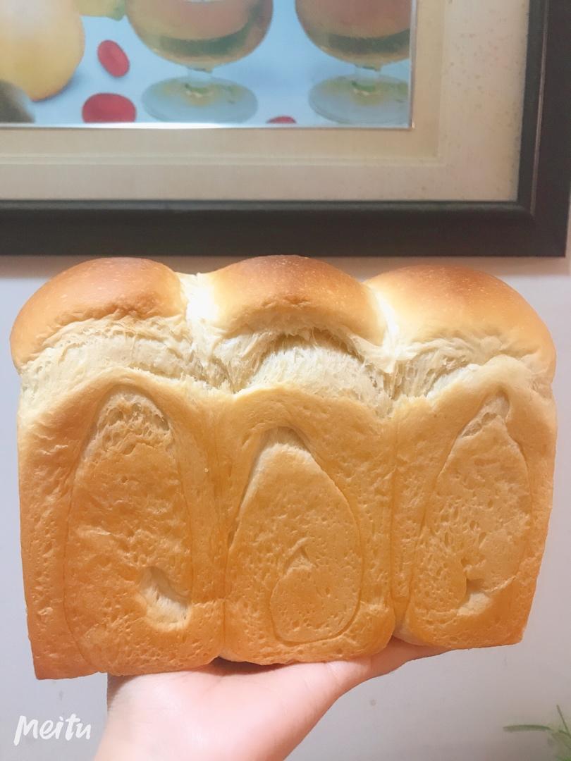 老面法奶油吐司