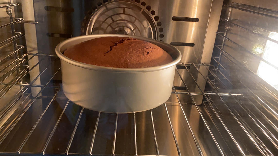 不消泡的巧克力戚风胚/「戚风及其衍生」烘焙视频蛋糕篇2