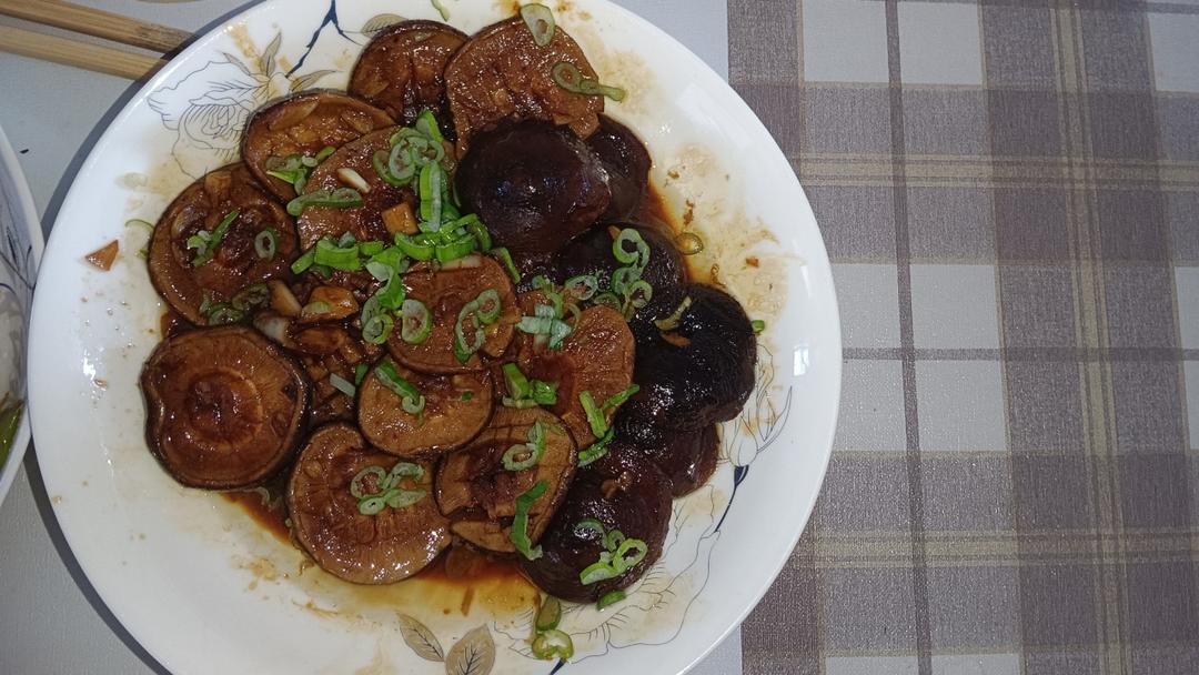 香菇这么做真的太好吃了～超级下饭