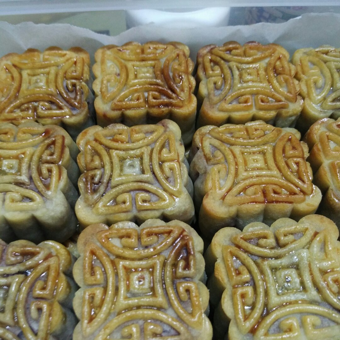 【曼食慢语】蛋黄莲蓉月饼