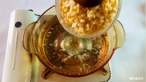 ⭐玉米浓汤⭐的做法 步骤2