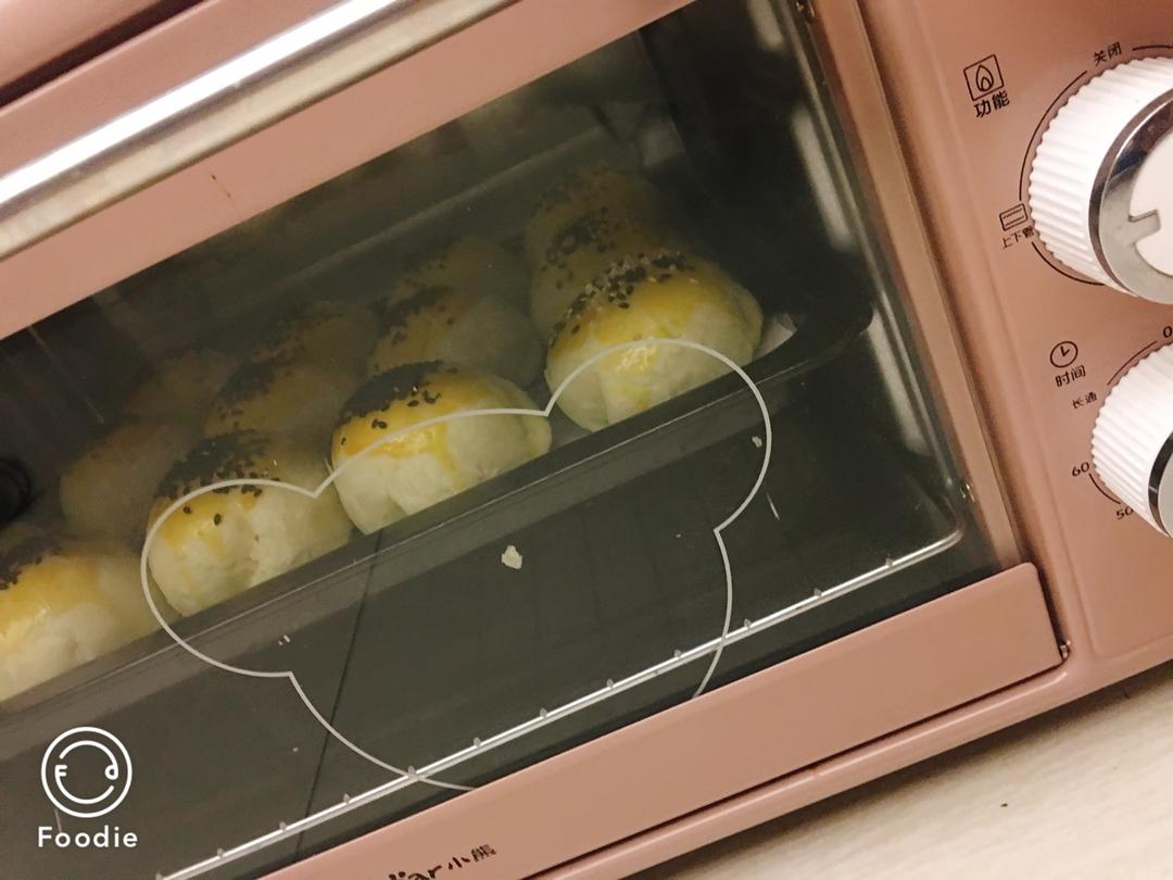 蛋黄酥酥酥（超级奶香黄油版）