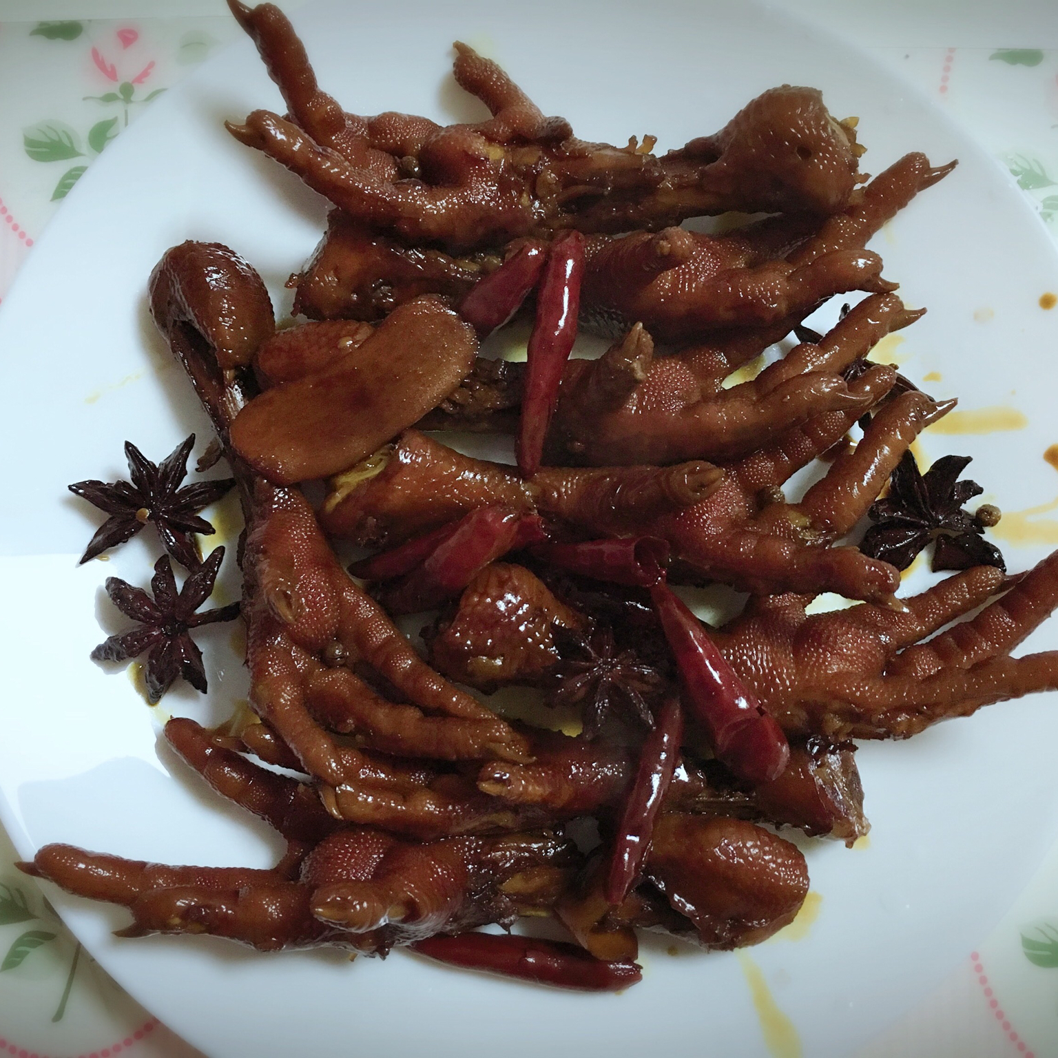 香辣卤鸡爪