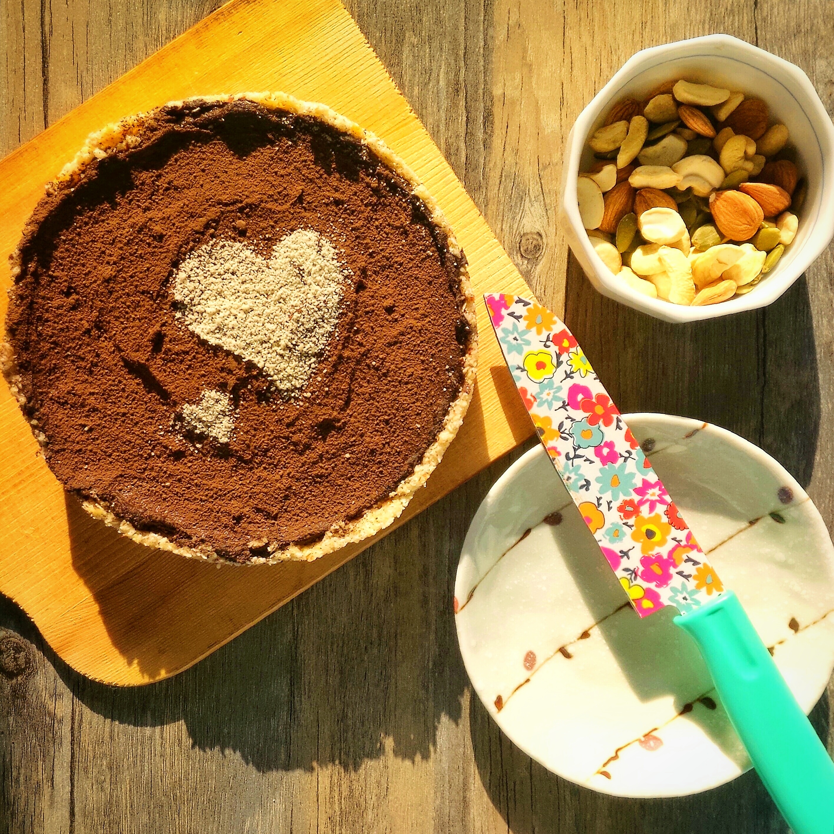 [素食]牛油果巧克力塔 avocado chocolate tart (raw vegan)