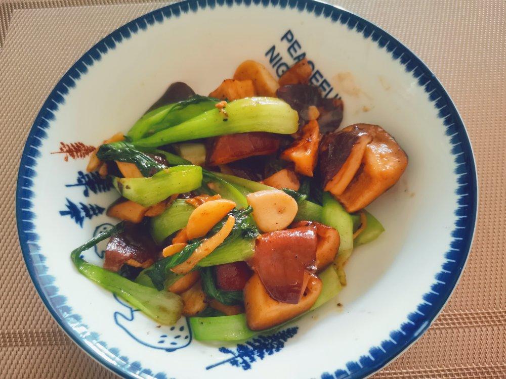 香菇油菜（简单快手）