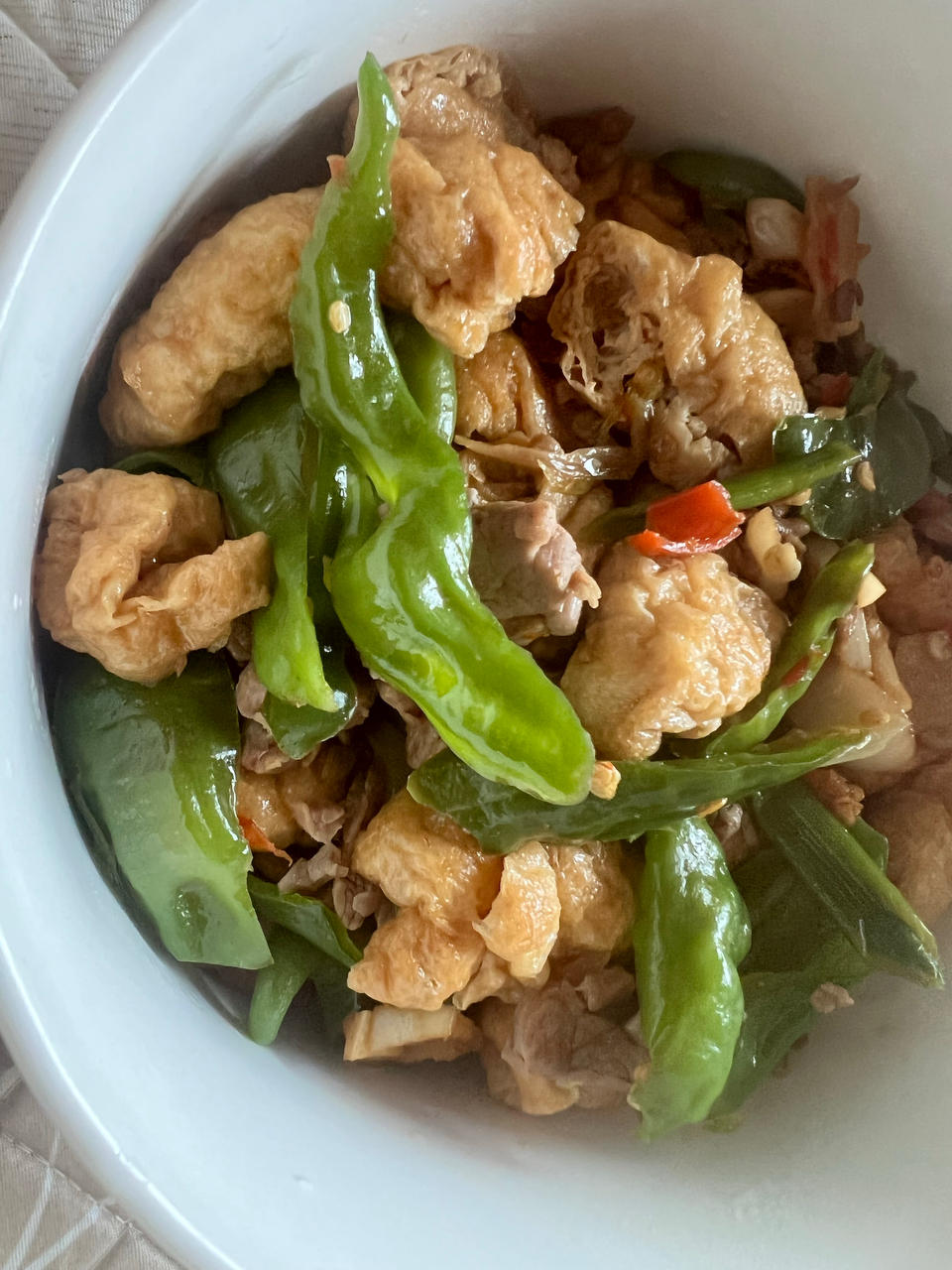 油豆腐炒肉