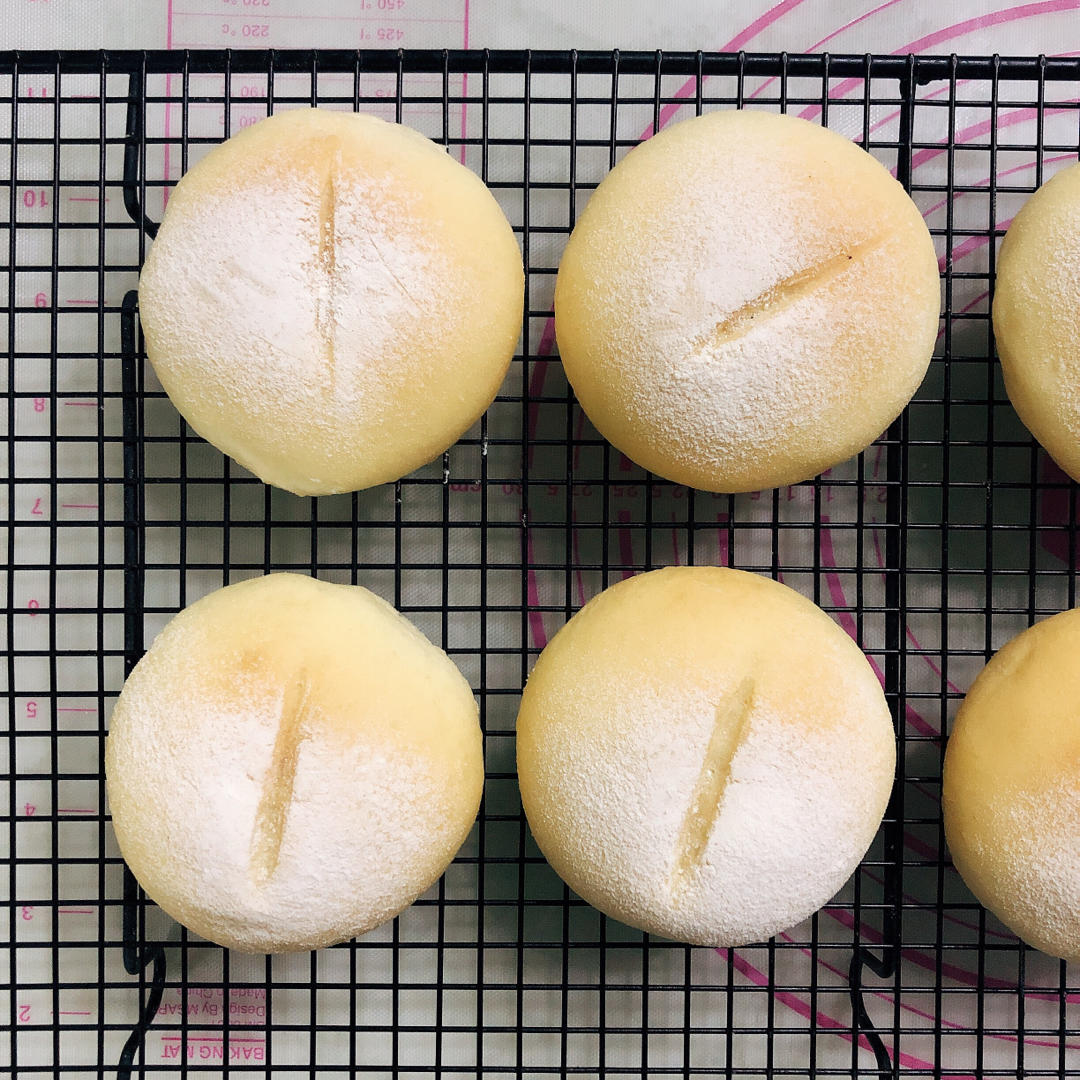 可爱的大米面包