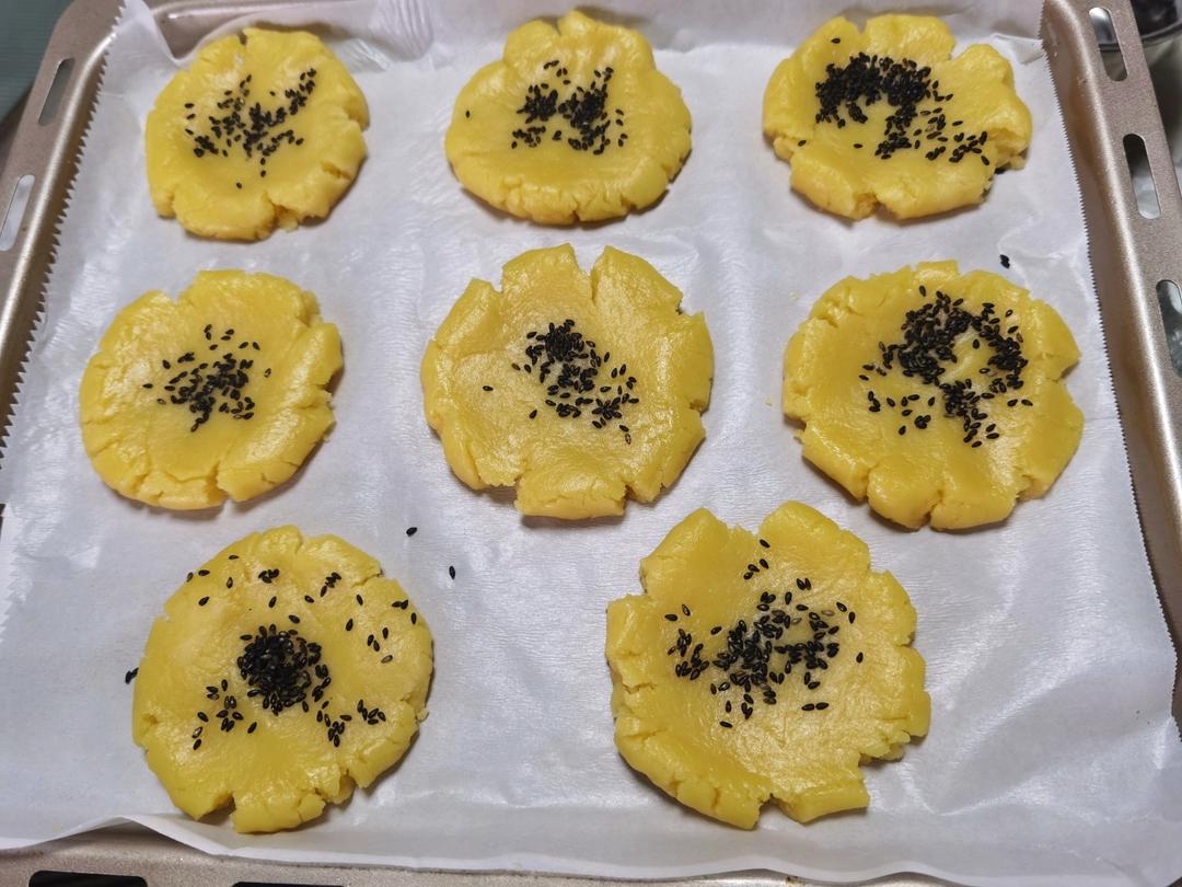 酥掉渣的自制桃酥