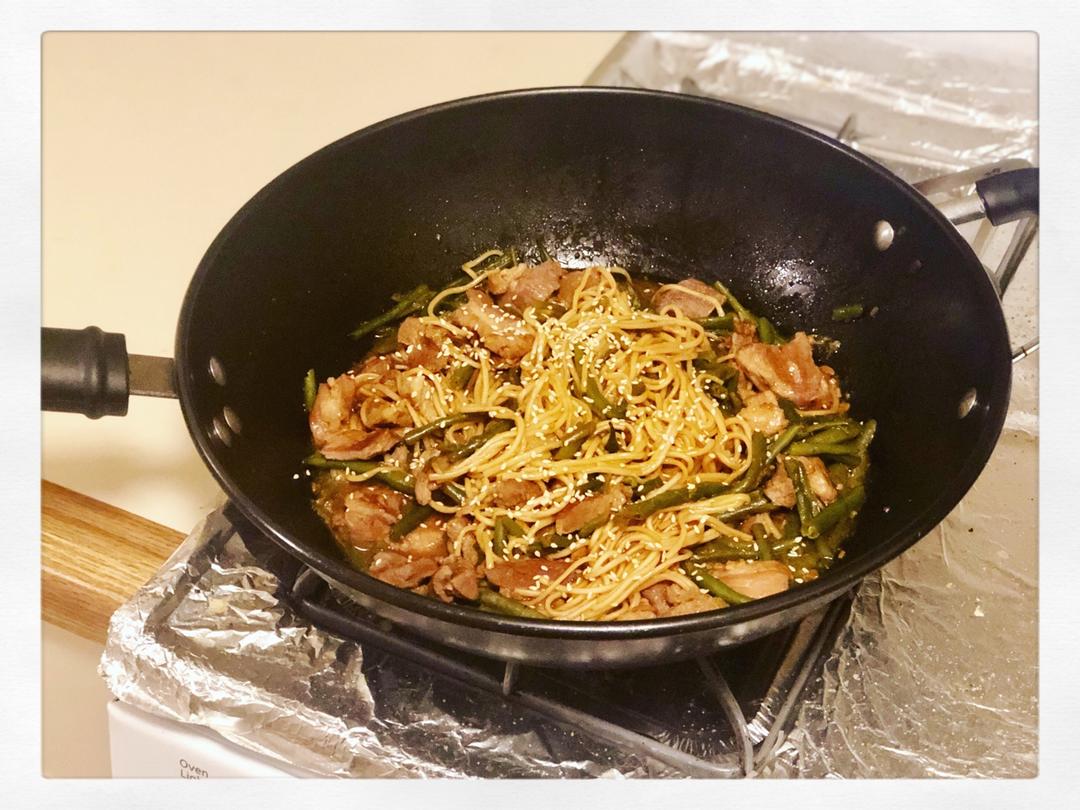 豆角焖面