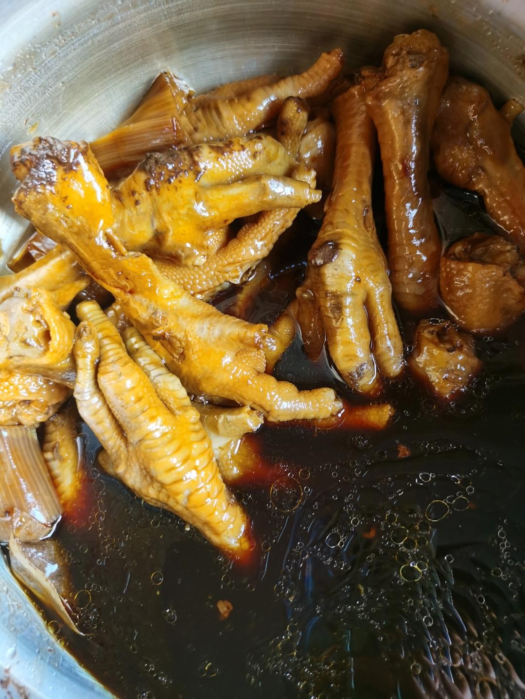 简单快手高压锅卤鸡爪