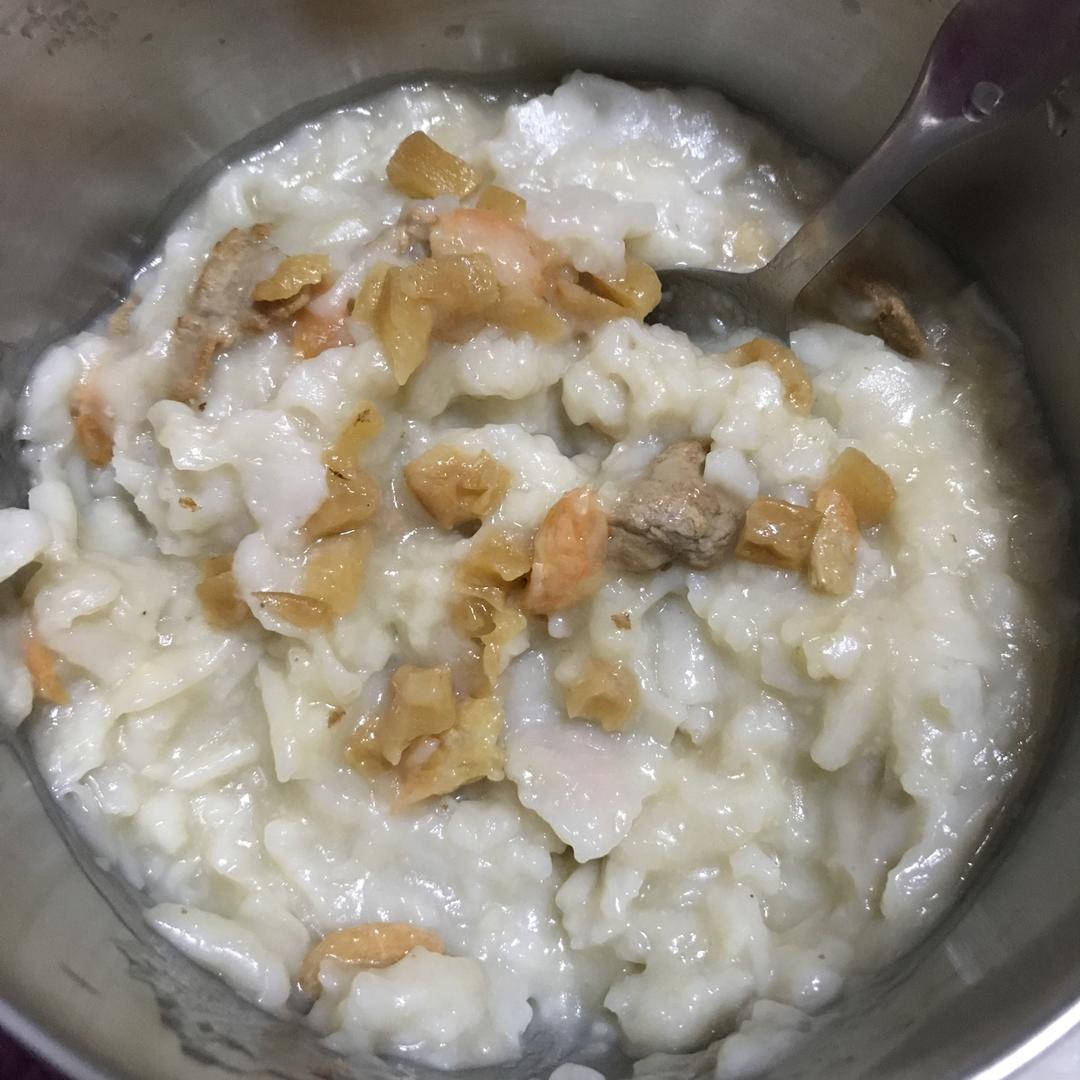 海鲜锅边糊