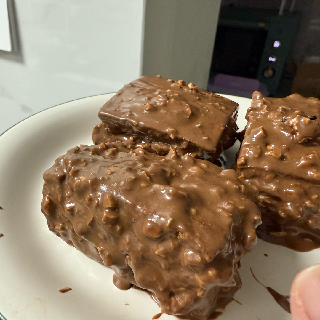 奶茶控必入！松脆香甜！奶茶脆皮巧克力派！