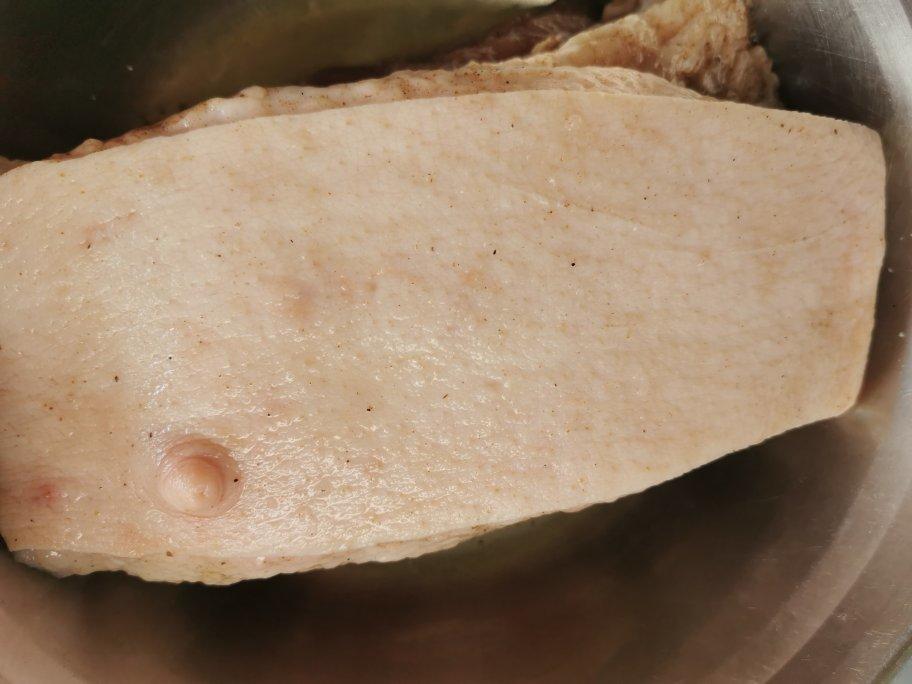 一次就成功的脆皮烧肉