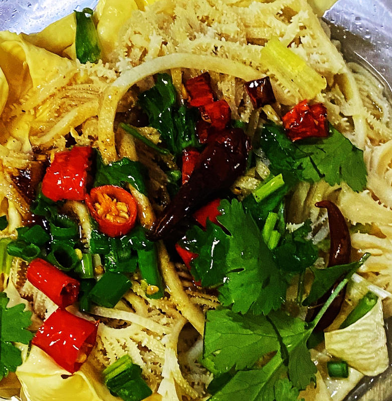 简单又下饭的油泼牛百叶