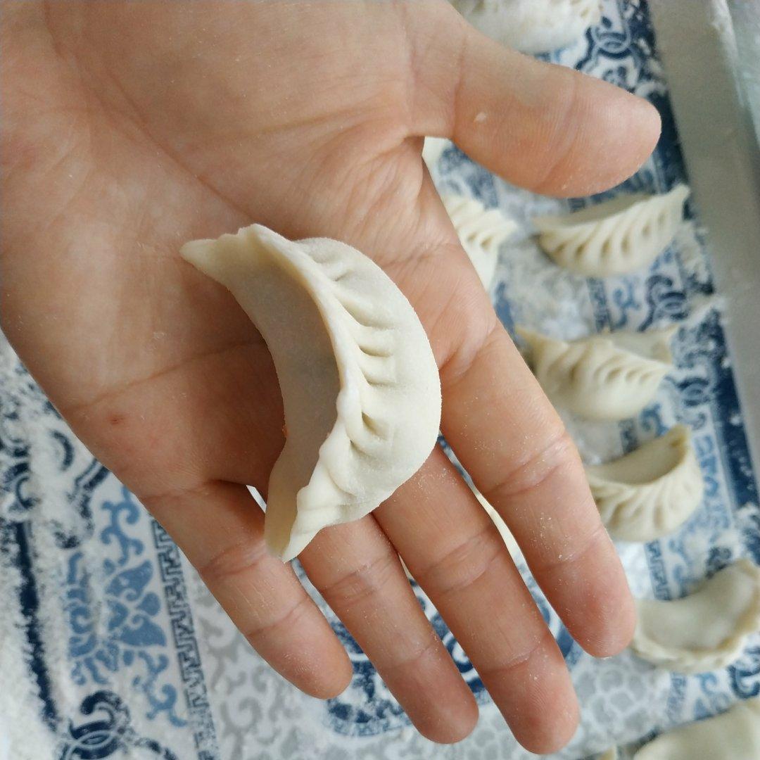 小瓶爱汤圆做的月牙饺子手法包法