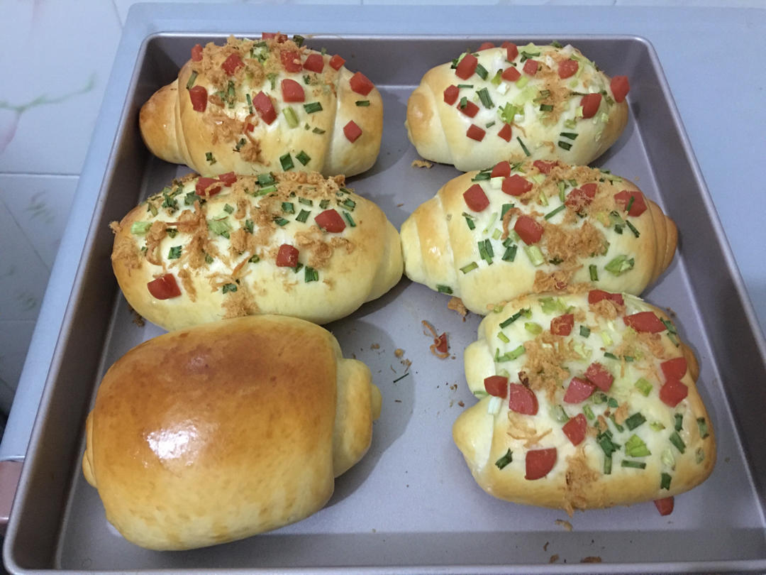 香葱火腿肉松面包