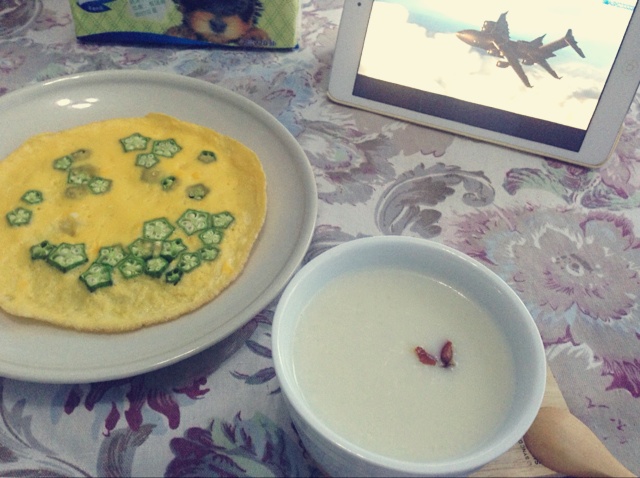 秋葵摊鸡蛋