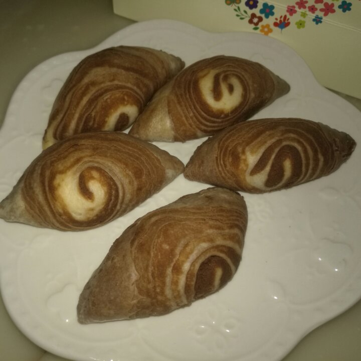 贝壳榴莲酥