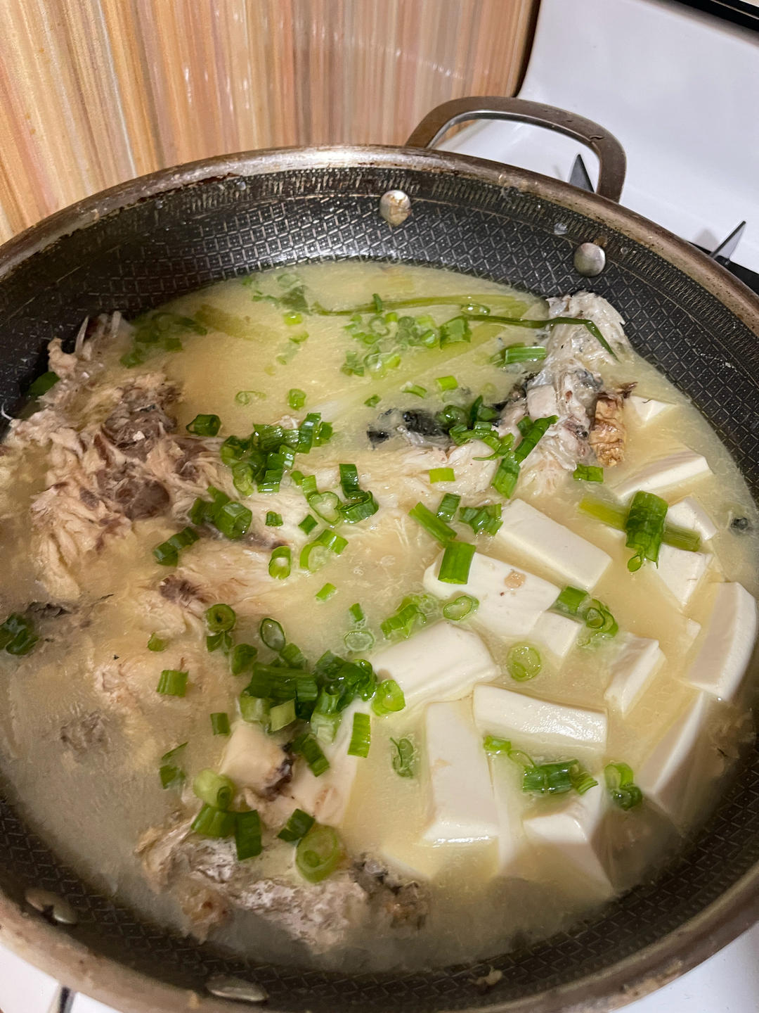 鲈鱼豆腐汤